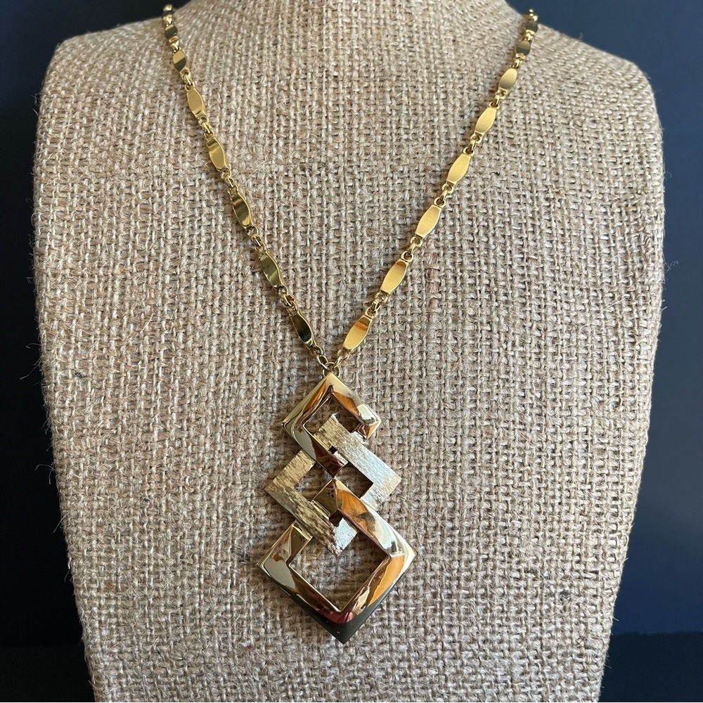 Vintage Monet gold tone Geometric Pendant Necklace